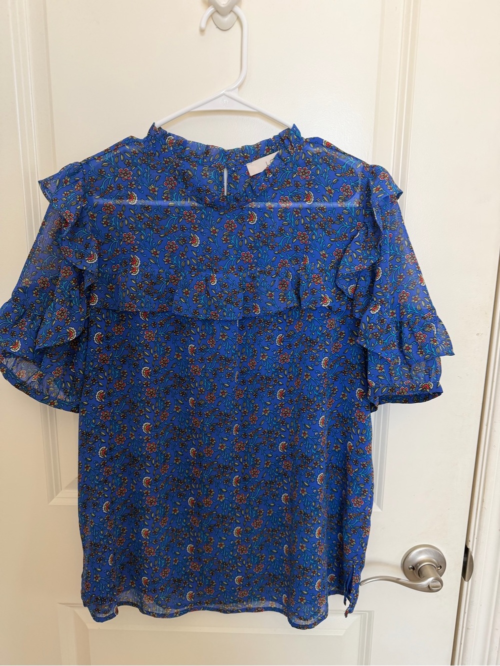 LOFT Blue Floral Ruffle Sleeve Top